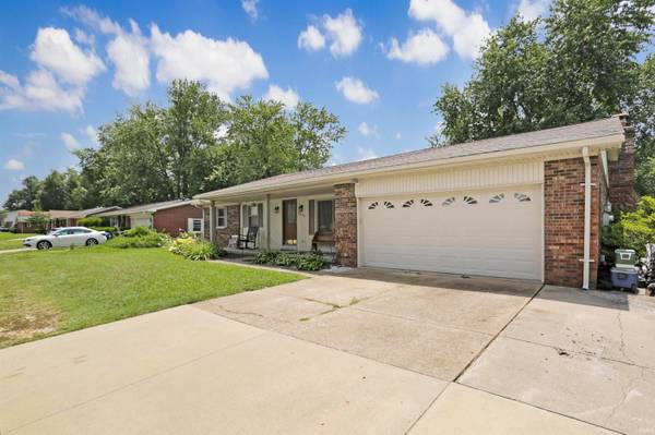 8455 Outer Lincoln AVE, Newburgh, IN 47630