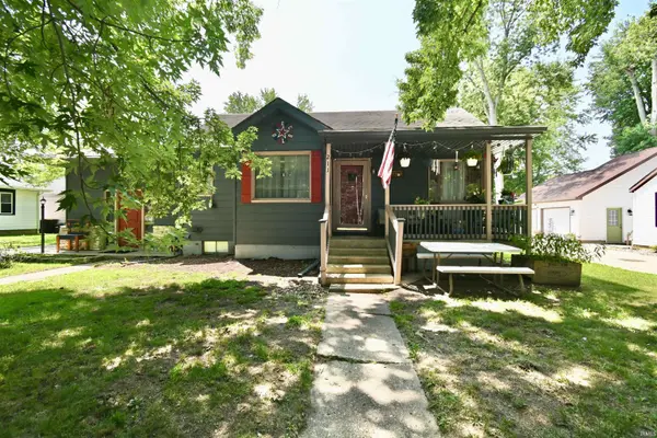 211 W Main ST, Rossville, IN 46065
