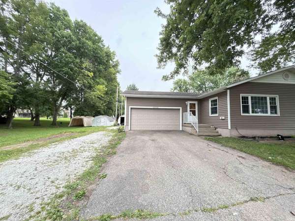 1018 10th ST, Covington, IN 47932-4793
