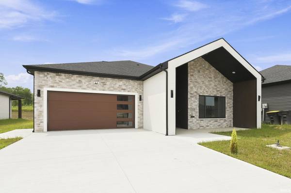 7208 Starks BLVD, Fort Wayne, IN 46816