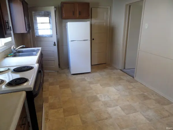 111 S Main ST, Sweetser, IN 46987