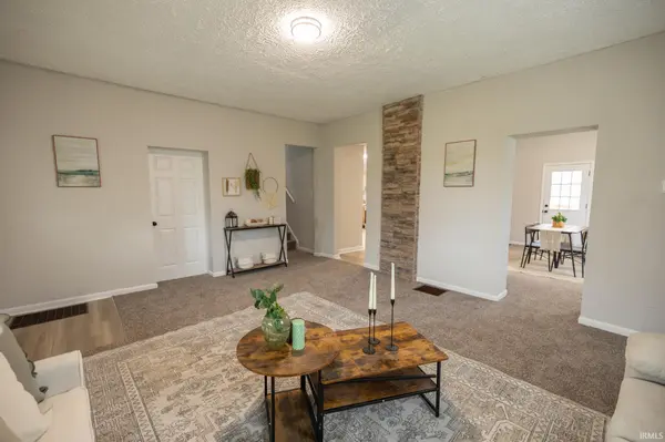 8938 E Hillis ST, Frankfort, IN 46041