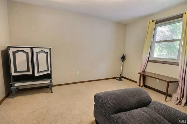 6001 Fitchburg PL, Fort Wayne, IN 46815