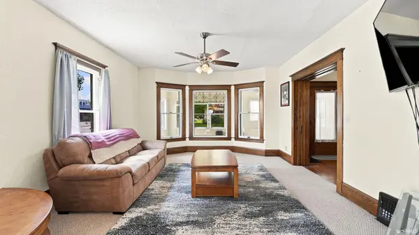 221 S Poplar ST, Lagrange, IN 46761