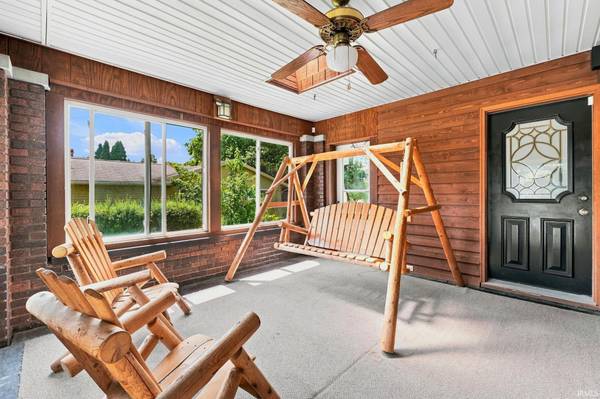 1160 Poplar ST, Huntington, IN 46750-1834
