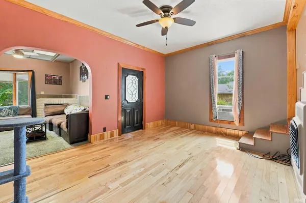 1160 Poplar ST, Huntington, IN 46750-1834