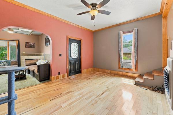 1160 Poplar ST, Huntington, IN 46750-1834