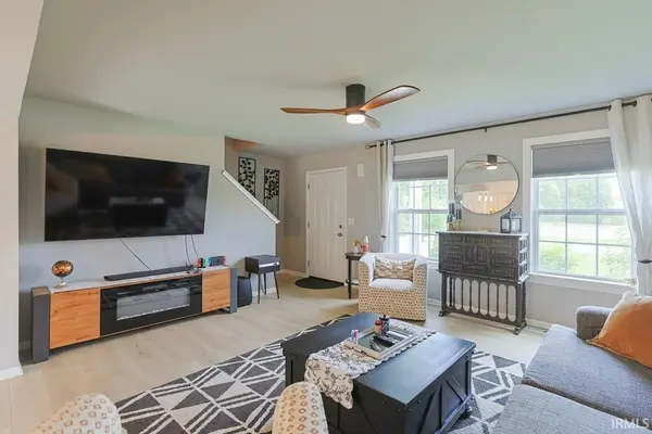 53507 Limerick DR, South Bend, IN 46628-8624