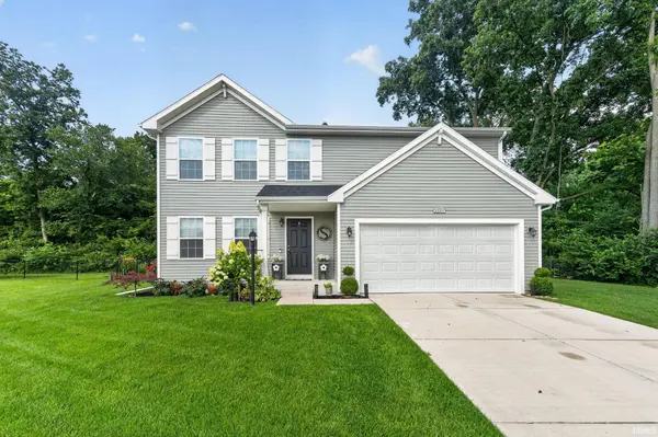 53507 Limerick DR, South Bend, IN 46628-8624