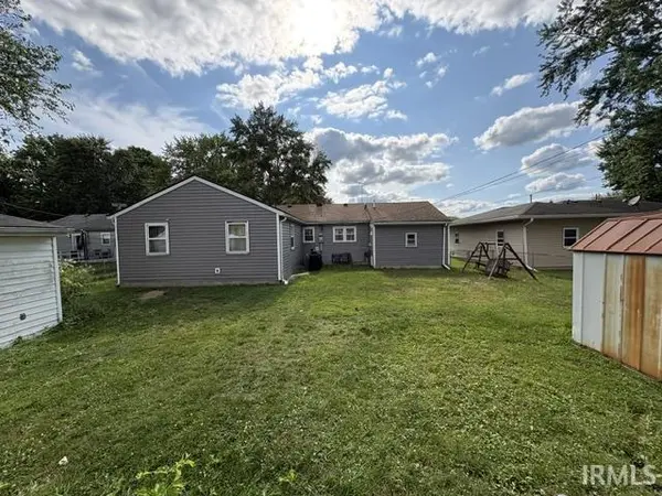 1609 N Canal ST, Alexandria, IN 46001-1007