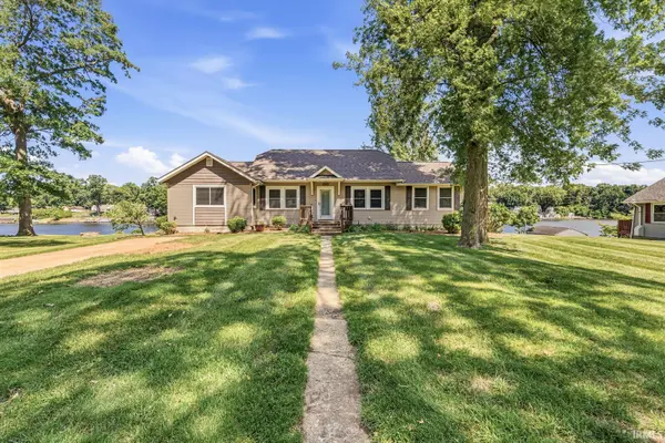 10287 Vistula RD, Osceola, IN 46561