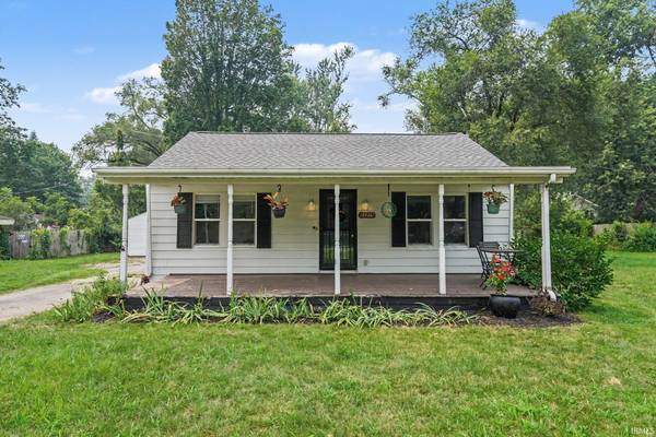 52275 Forestbrook AVE, South Bend, IN 46637