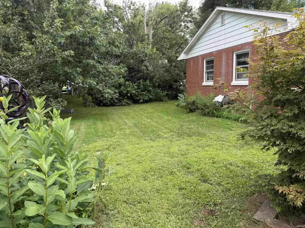 410 S Main ST, Farmland, IN 47340