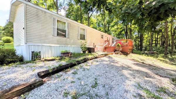 13714 E Shady Meadow DR, Bloomington, IN 47403