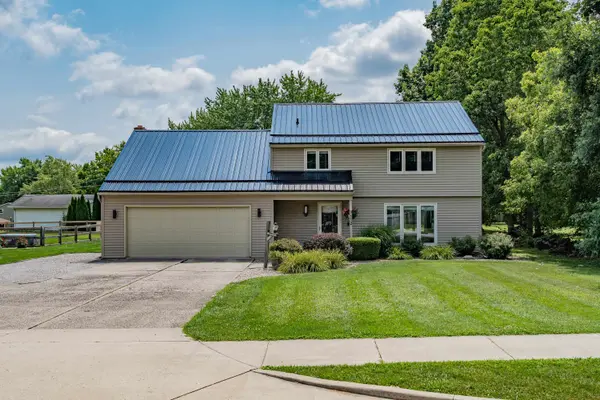 9612 Moeller RD, New Haven, IN 46774