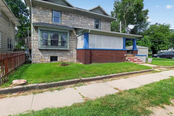 228 Park AVE, Elkhart, IN 46516-3324
