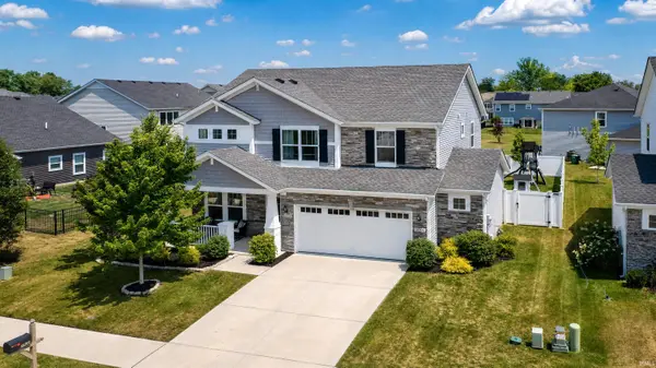 18391 BURTON WAY, Westfield, IN 46074