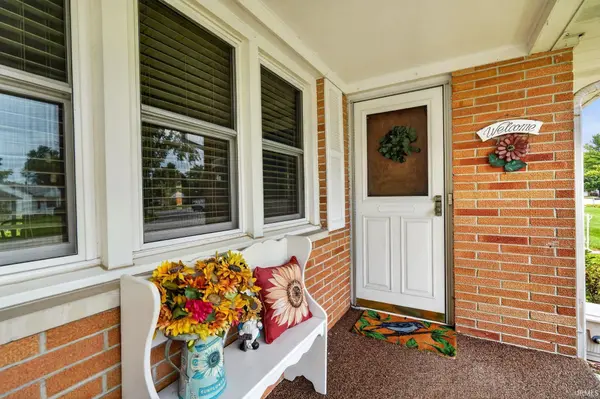 2120 Crestview CT, Lafayette, IN 47905