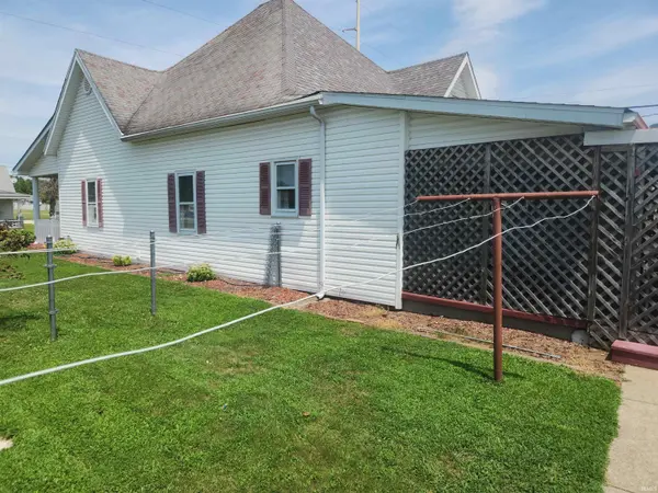 909 W Walnut ST, Washington, IN 47501