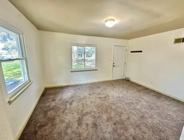 1901 Conlin AVE #B, Evansville, IN 47714