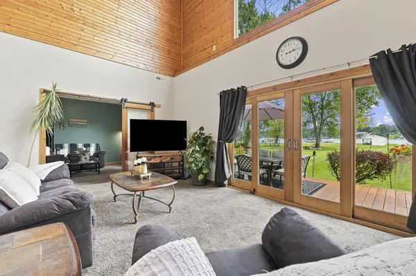 50818 Cornwall RD, Bristol, IN 46507-9768