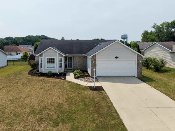 2021 Granny Smith PL, Kendallville, IN 46755
