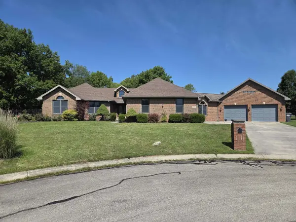 2405 N Wicklow DR, Muncie, IN 47304-9428