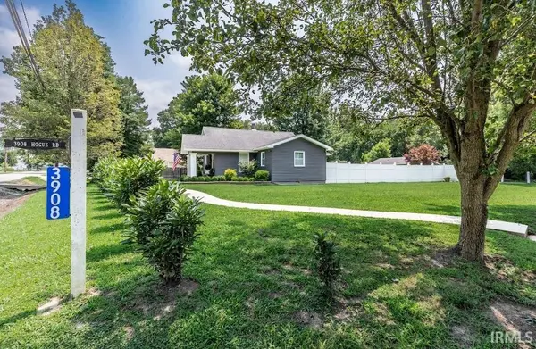 3908 Hogue RD, Evansville, IN 47712