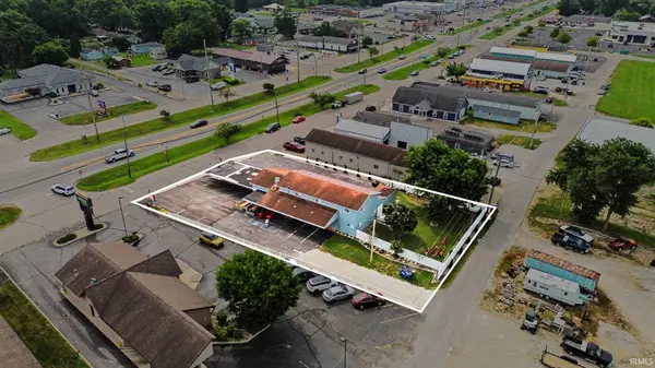 417 S Huntington ST, Syracuse, IN 46567