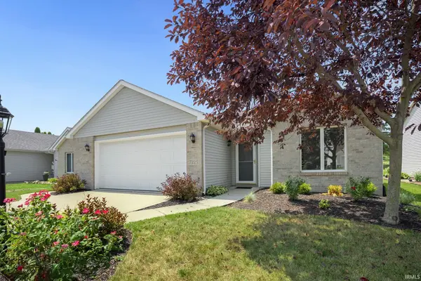 7225 Lismore LN, Fort Wayne, IN 46835