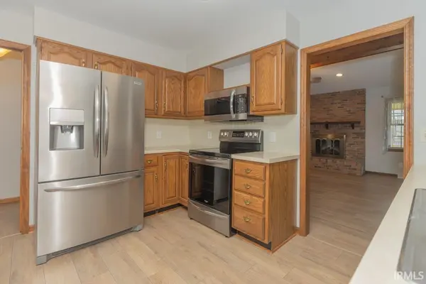 1110 Cherry Hills DR, Mount Vernon, IN 47620