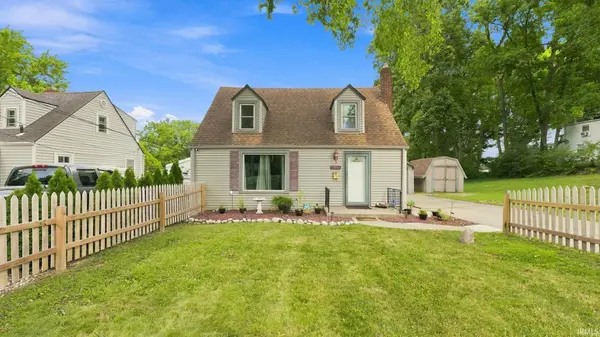 2514 Poinsette DR, Fort Wayne, IN 46808