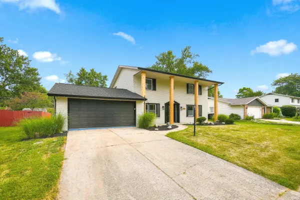 5225 Dial DR, Fort Wayne, IN 46815-5162