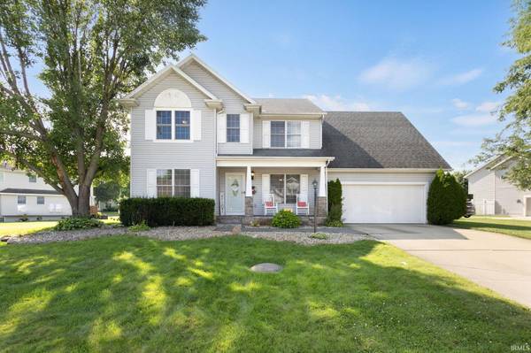 53051 Woodmar DR, Granger, IN 46530