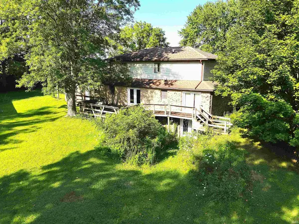 8997 S 700 E RD, Amboy, IN 46911