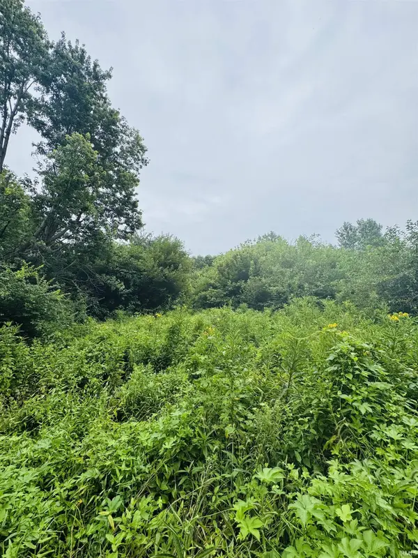 0 Mcdaniel RD, Terre Haute, IN 47802