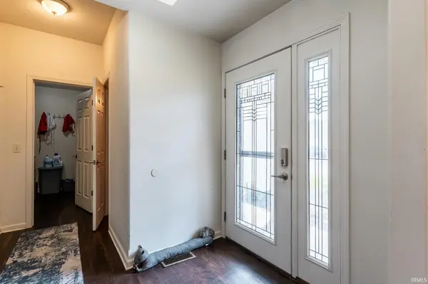 4337 Silver Birch CV, New Haven, IN 47446