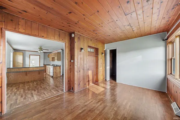 50902 Cornwall RD, Bristol, IN 46507