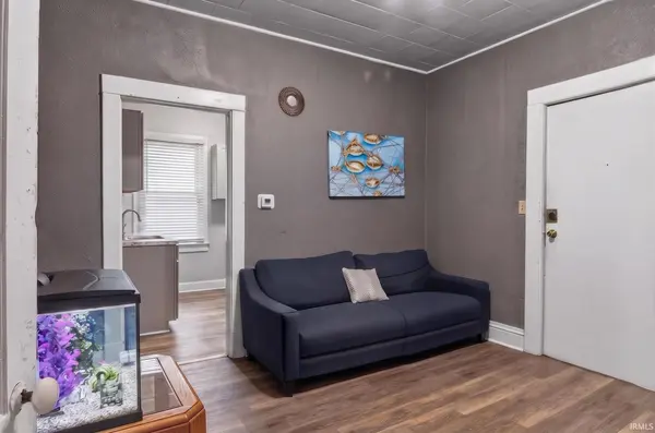 407/411 E South ST, South Bend, IN 46601