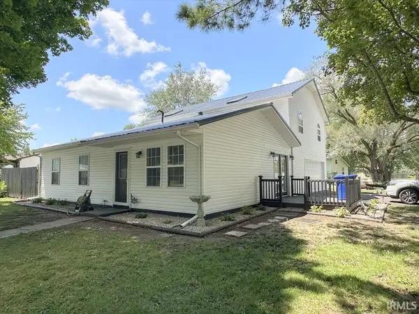 1012 CHIPPEWA LN, Kokomo, IN 46902