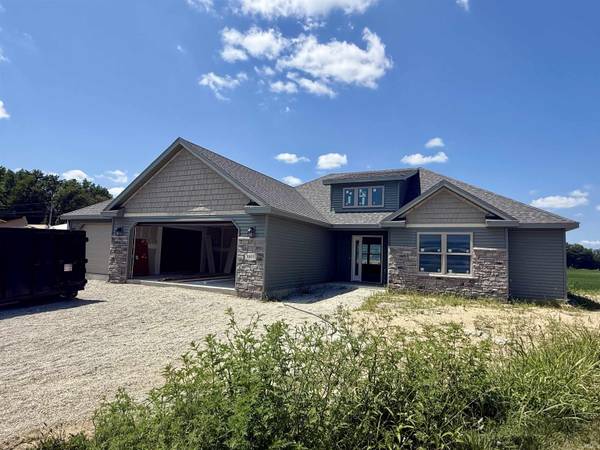 3003 E Butler CT, Columbia City, IN 46725