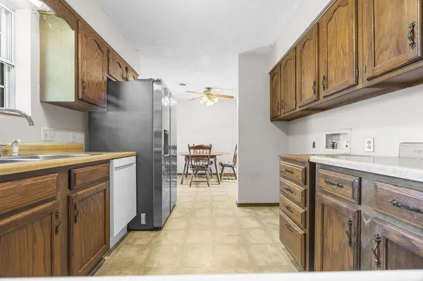 117 Oakmount CT, Jasper, IN 47546