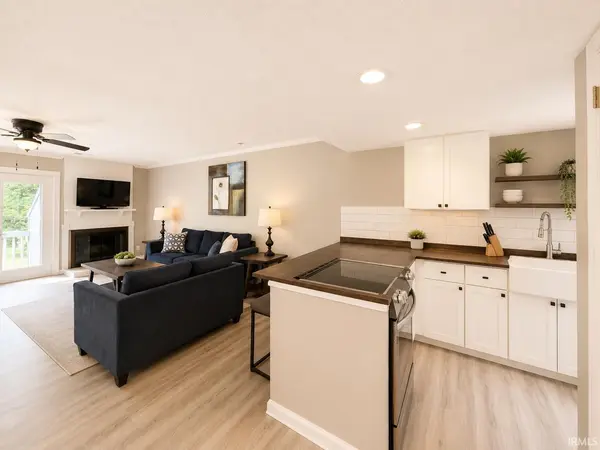 9021 S Pointe Ridge LN #11, Bloomington, IN 47401