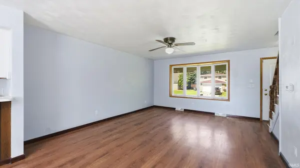 4311 Austin DR, Fort Wayne, IN 46806