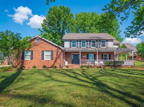 10200 Byron CT, Newburgh, IN 47630