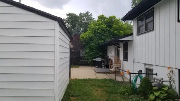 2120 Arapahoe DR, Lafayette, IN 47909-3123