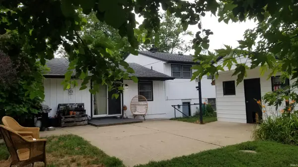 2120 Arapahoe DR, Lafayette, IN 47909-3123