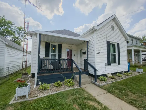 1118 N Mulberry ST, Mount Carmel, IL 62863