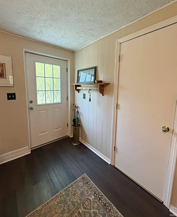 16073 McBride Bluff RD, Shoals, IN 47581
