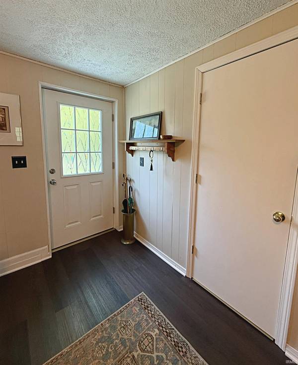 16073 McBride Bluff RD, Shoals, IN 47581